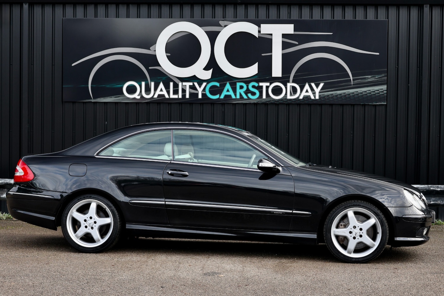 Used Mercedes-Benz CLK 2003 for sale - 76885144: Photo 6