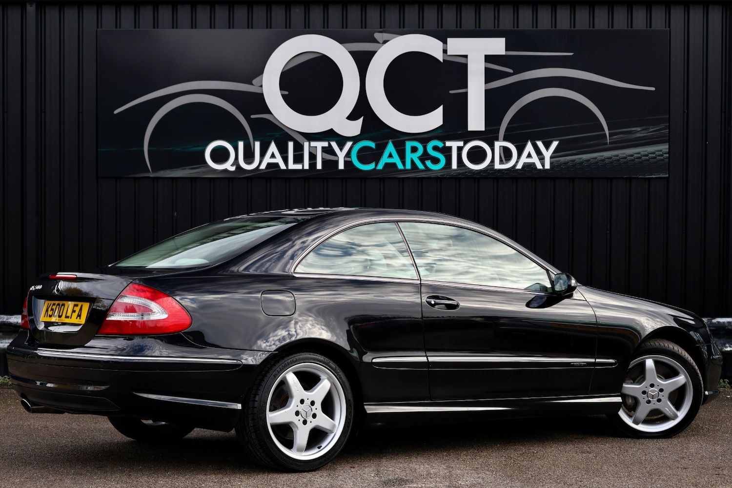 Used Mercedes-Benz CLK 2003 for sale - 76885144: Photo 9