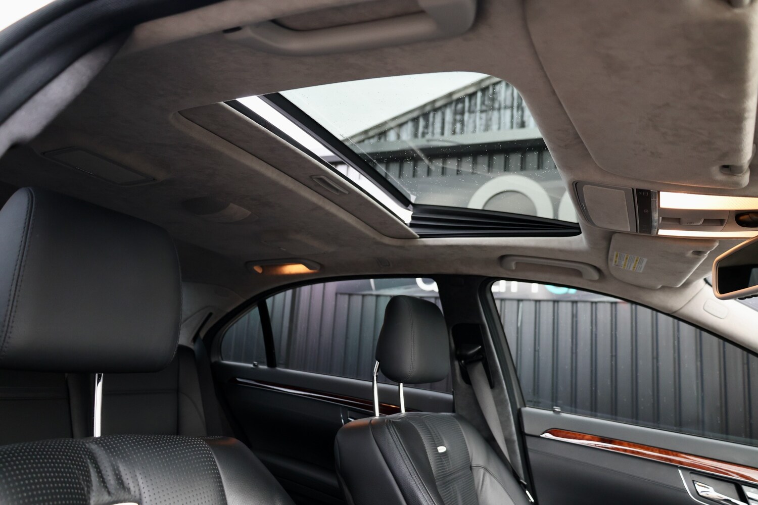 Used Mercedes-Benz S Class 2007 for sale - 78084670: Photo 10