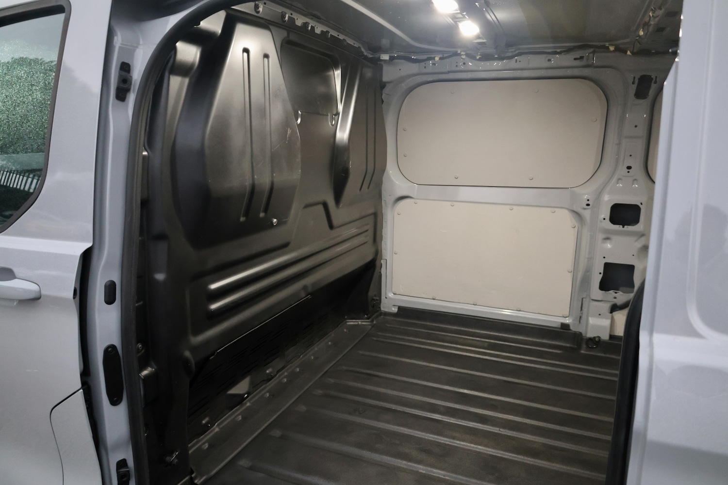 Used Ford Transit Custom 2024 for sale - 77289375: Photo 23