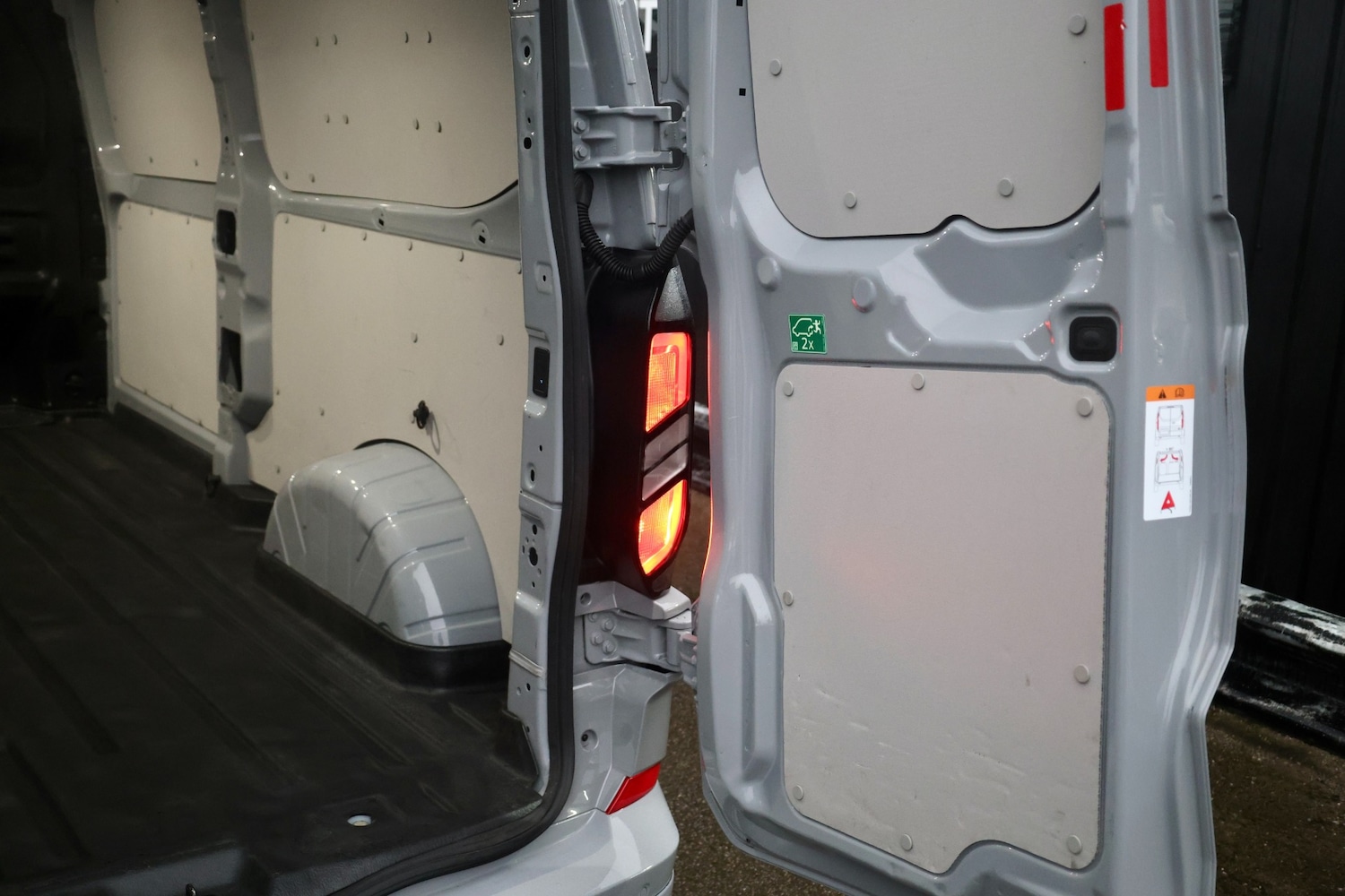 Used Ford Transit Custom 2024 for sale - 77289375: Photo 28