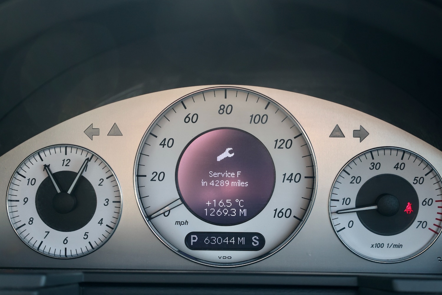 Used Mercedes-Benz E Class 2003 for sale - 77897909: Photo 25