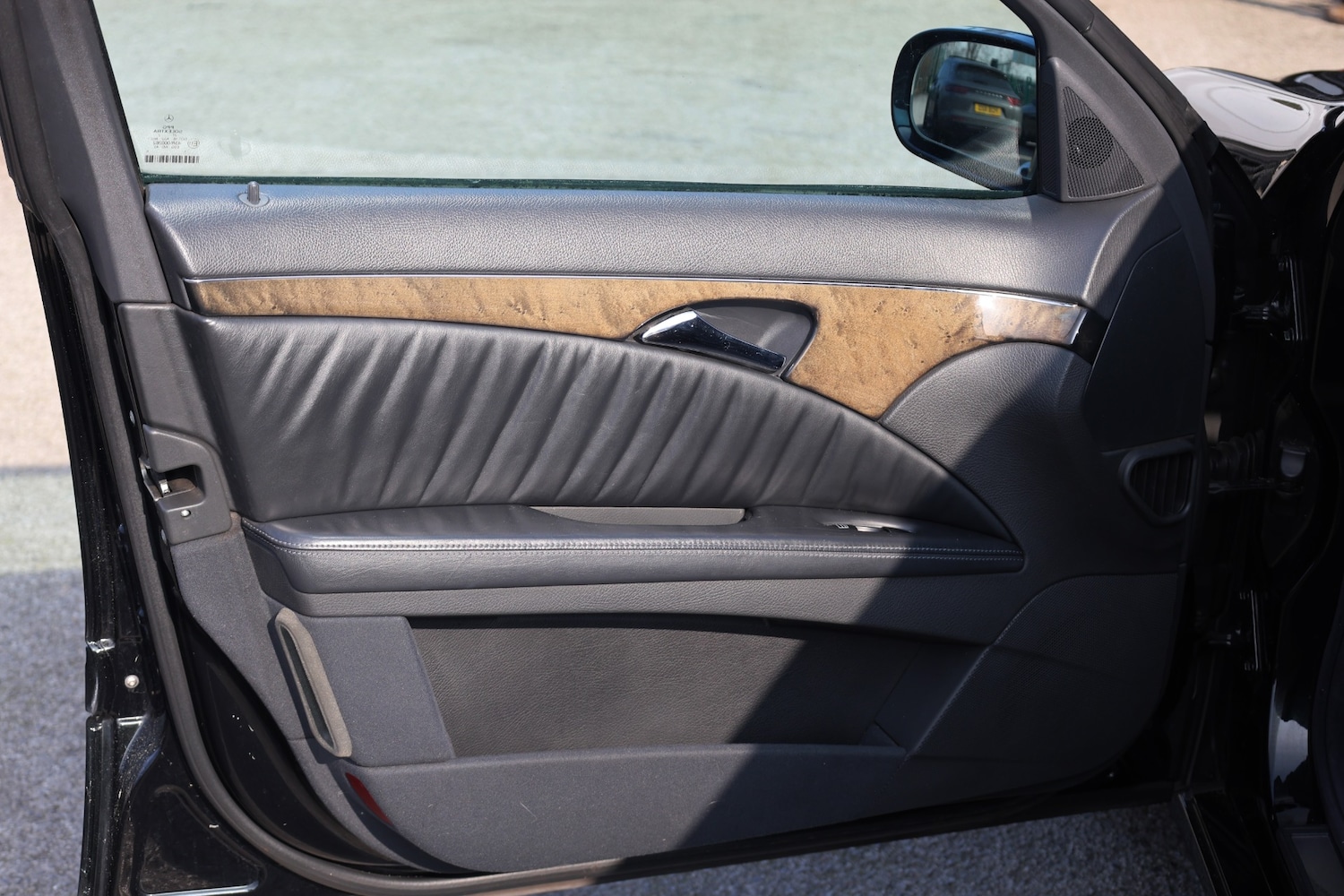 Used Mercedes-Benz E Class 2003 for sale - 77897909: Photo 26