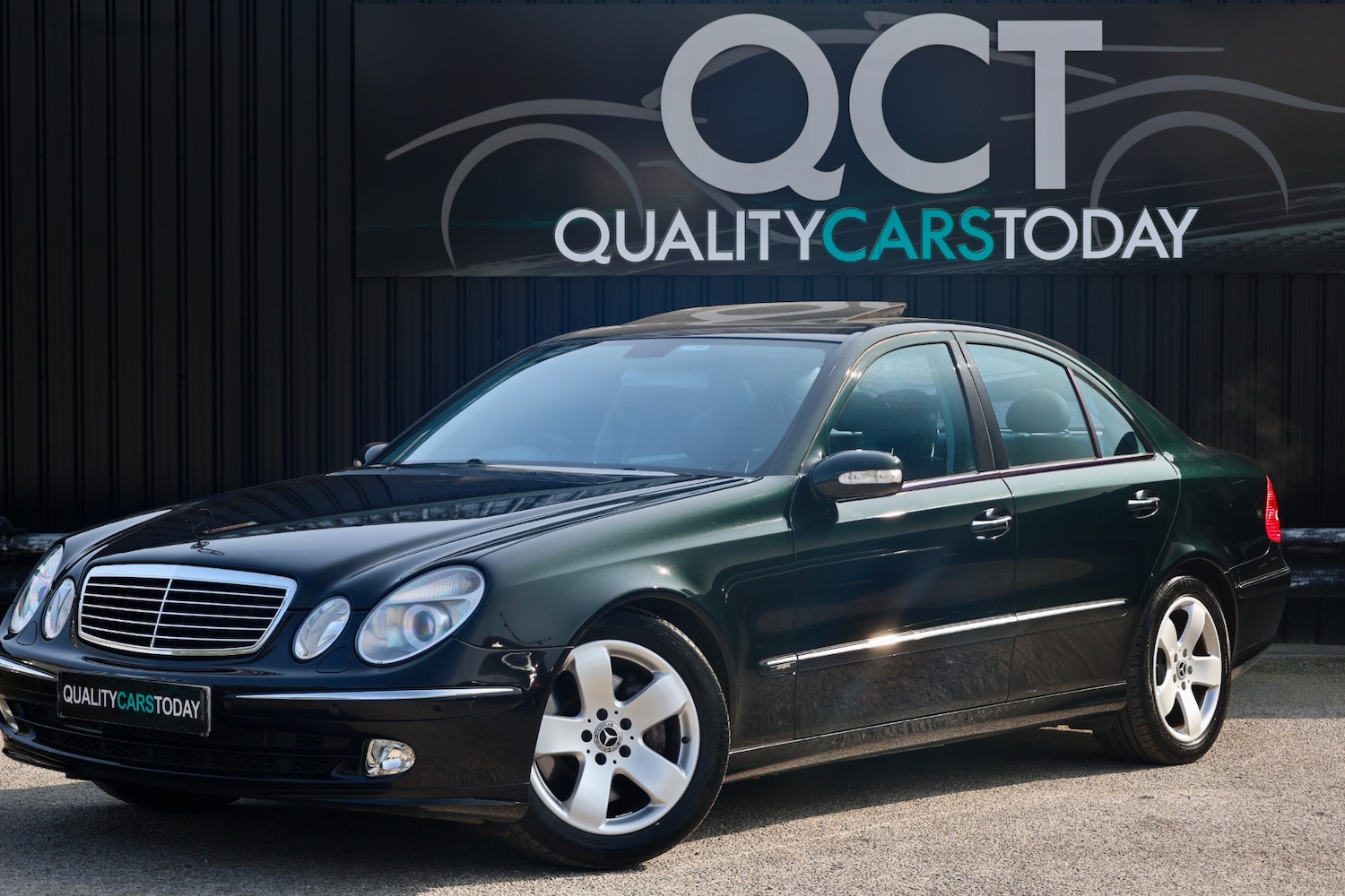 Used Mercedes-Benz E Class 2003 for sale - 77897909: Photo 5