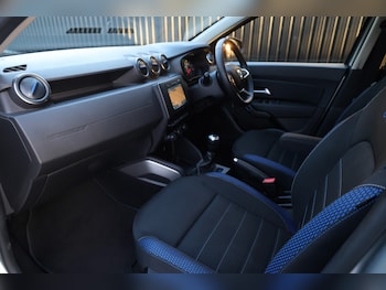 Used Dacia Duster 2020 for sale - 77100771: Photo