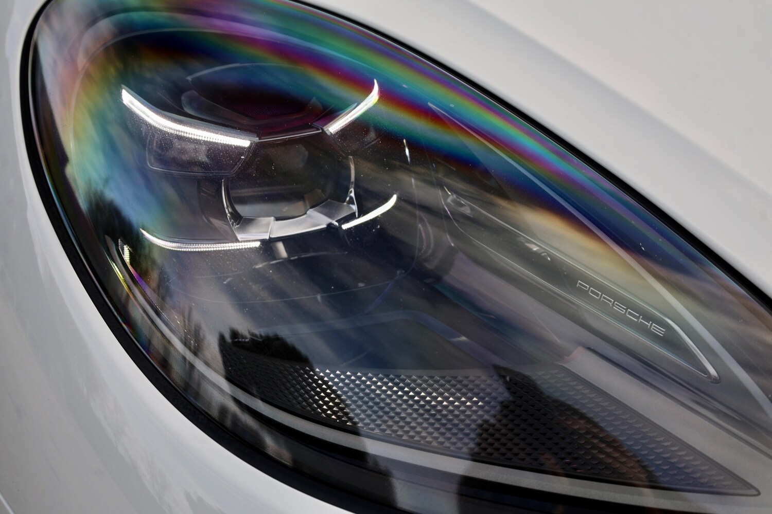 Used Porsche Macan 2021 for sale - 77656498: Photo 12