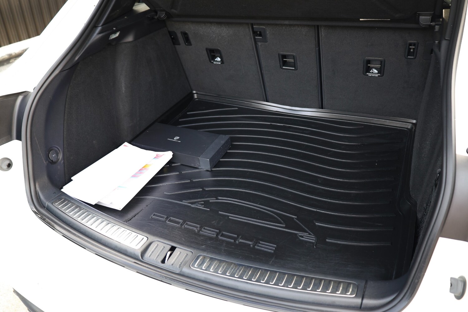 Used Porsche Macan 2021 for sale - 77656498: Photo 31