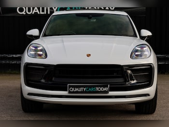 Used Porsche Macan 2021 for sale - 77656498: Photo