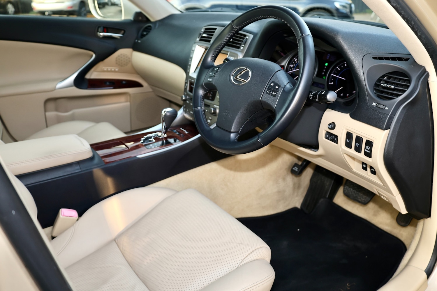 Used Lexus IS 2007 for sale - 76692602: Photo 12