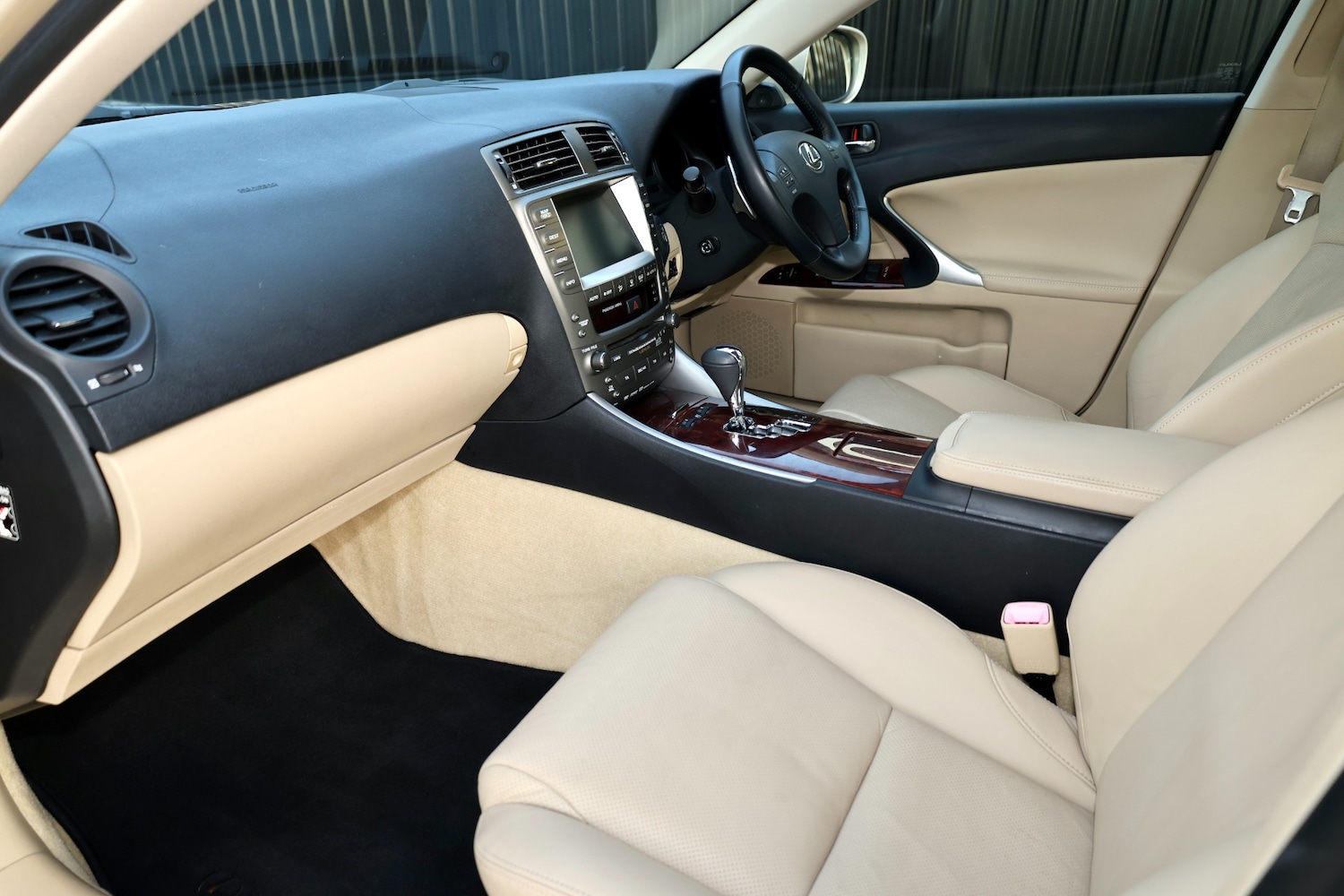 Used Lexus IS 2007 for sale - 76692602: Photo 3