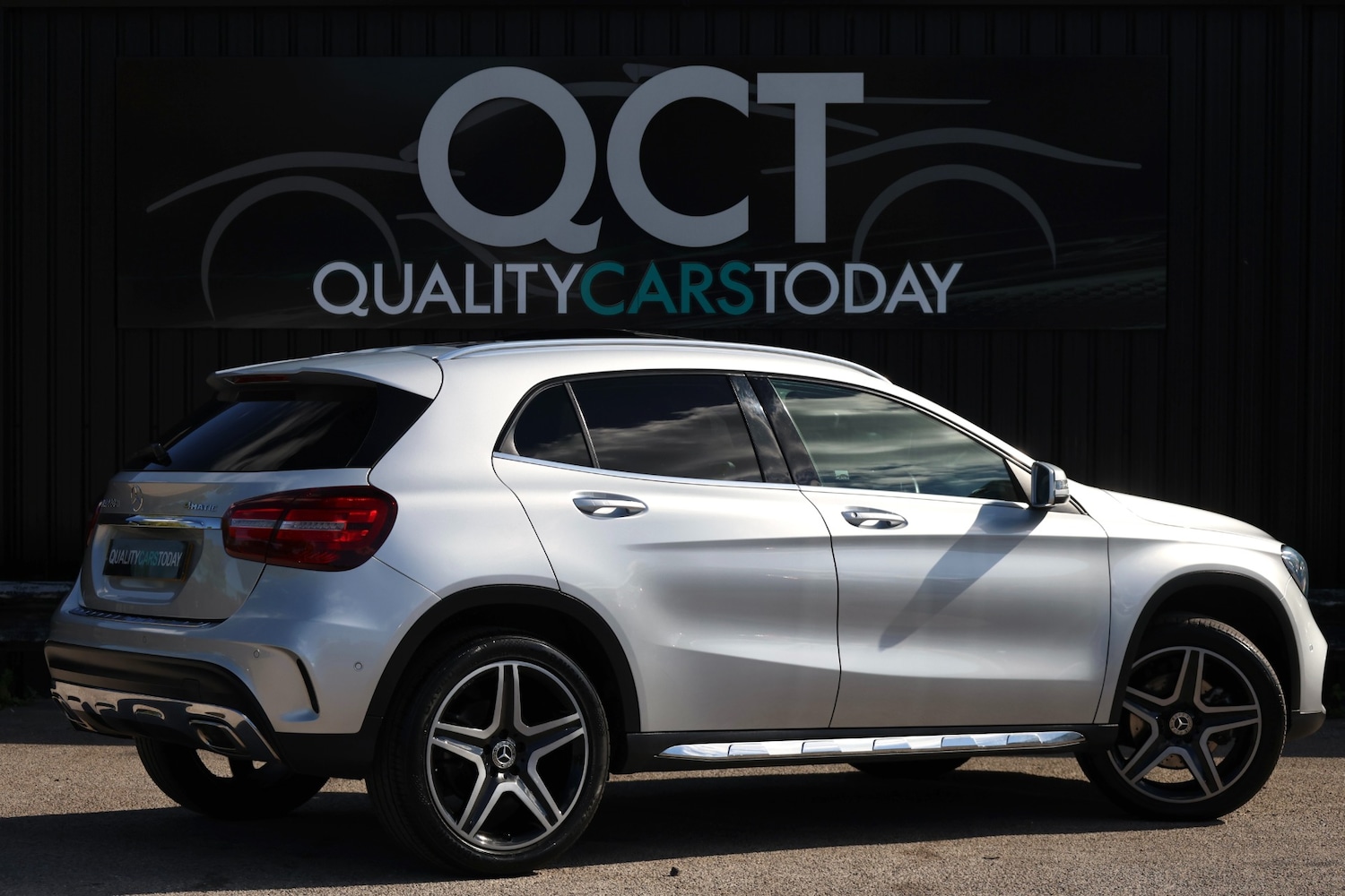 Used Mercedes-Benz GLA 2018 for sale - 78025125: Photo 9
