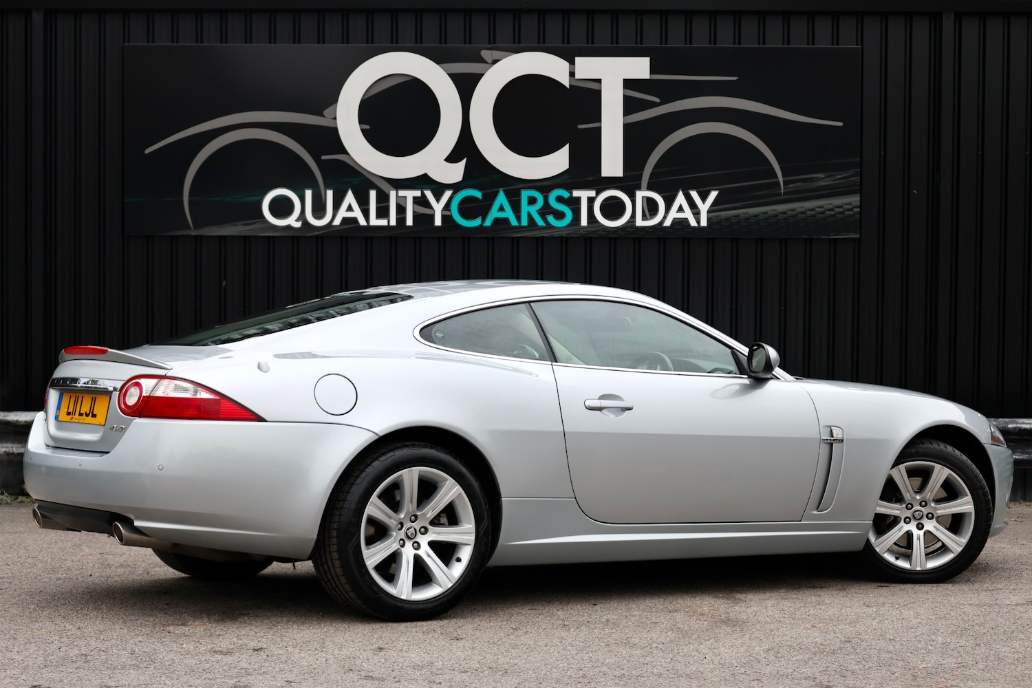 Used Jaguar XK 2006 for sale - 76339320: Photo 8