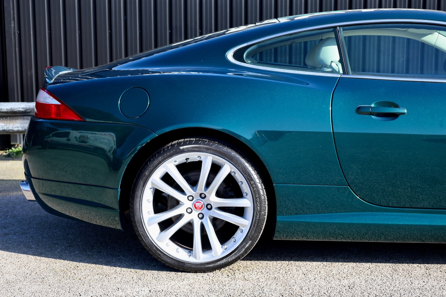 Used Jaguar XK 2008 for sale - 77741362: Photo 29