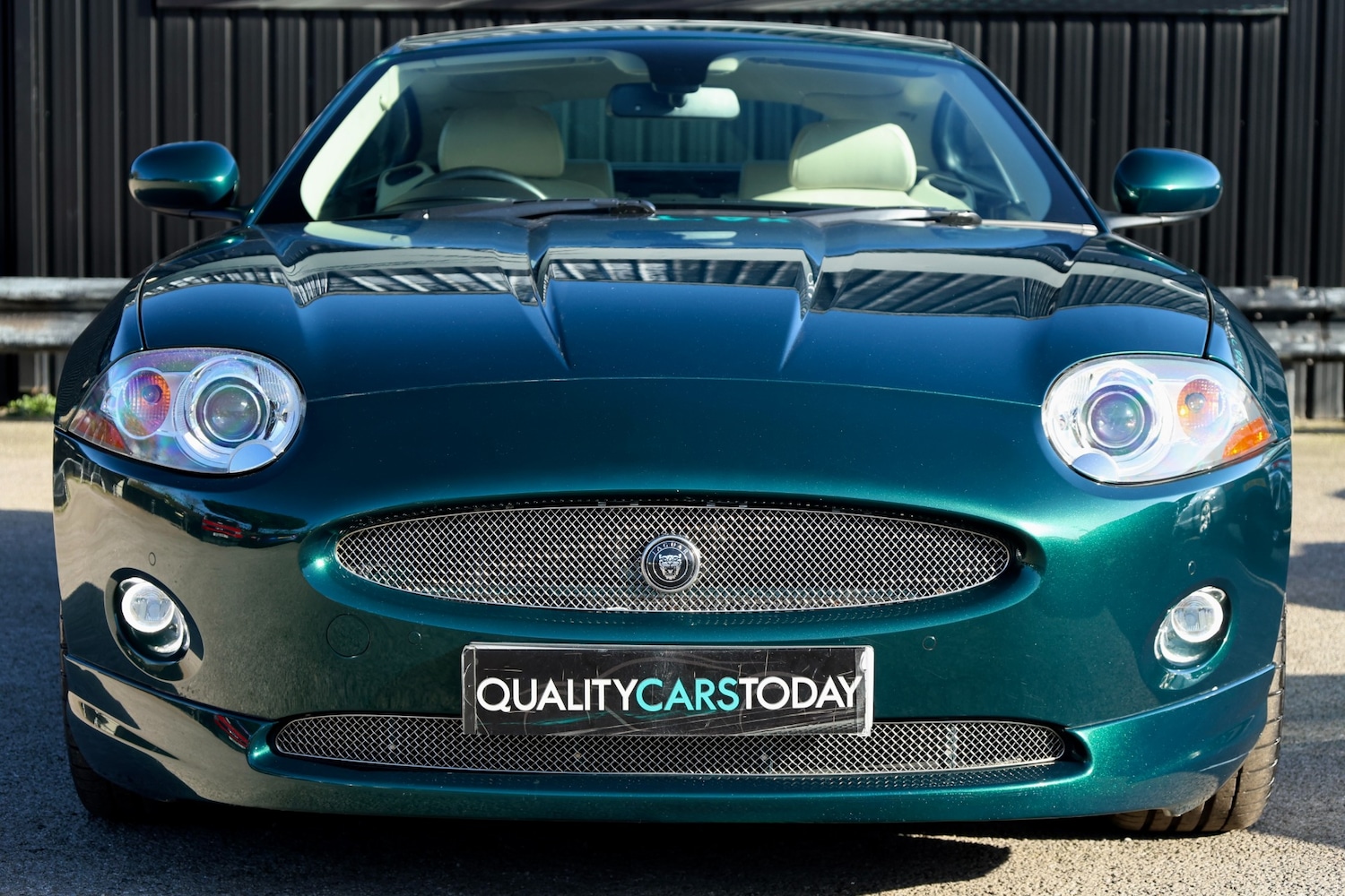 Used Jaguar XK 2008 for sale - 77741362: Photo 4