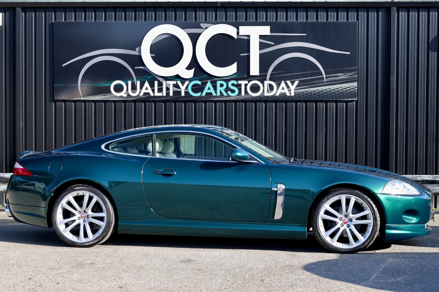 Used Jaguar XK 2008 for sale - 77741362: Photo 6