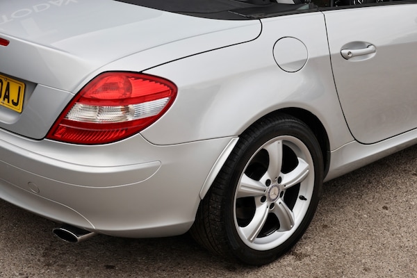 Used Mercedes-Benz SLK 2005 for sale - 75692459: Photo 23