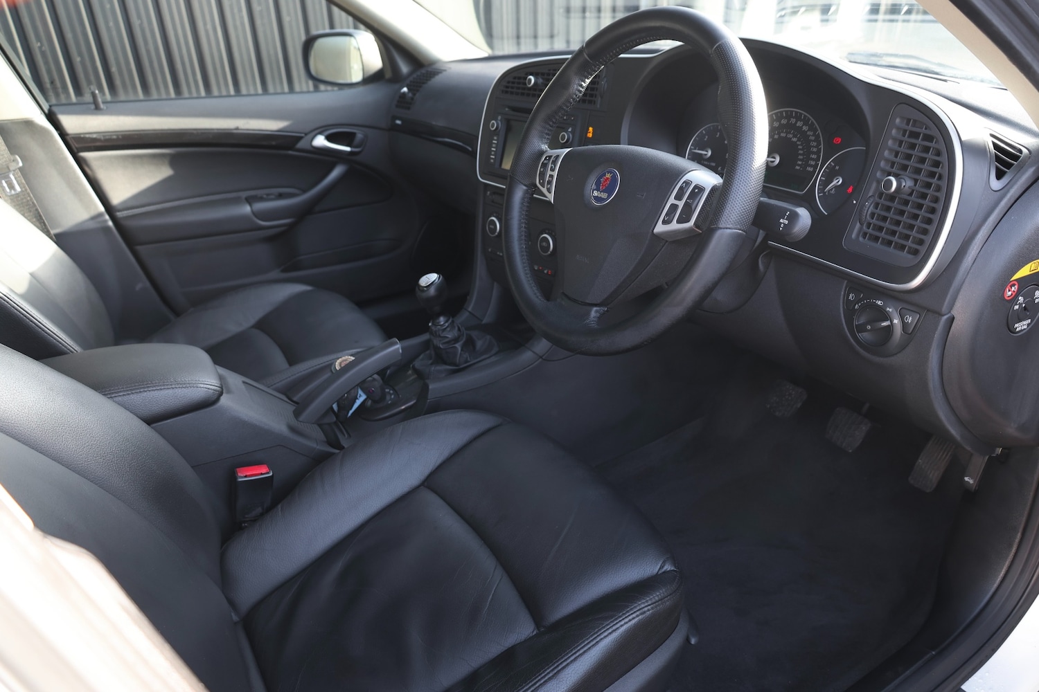 Used Saab 9-3 2010 for sale - 77357592: Photo 10