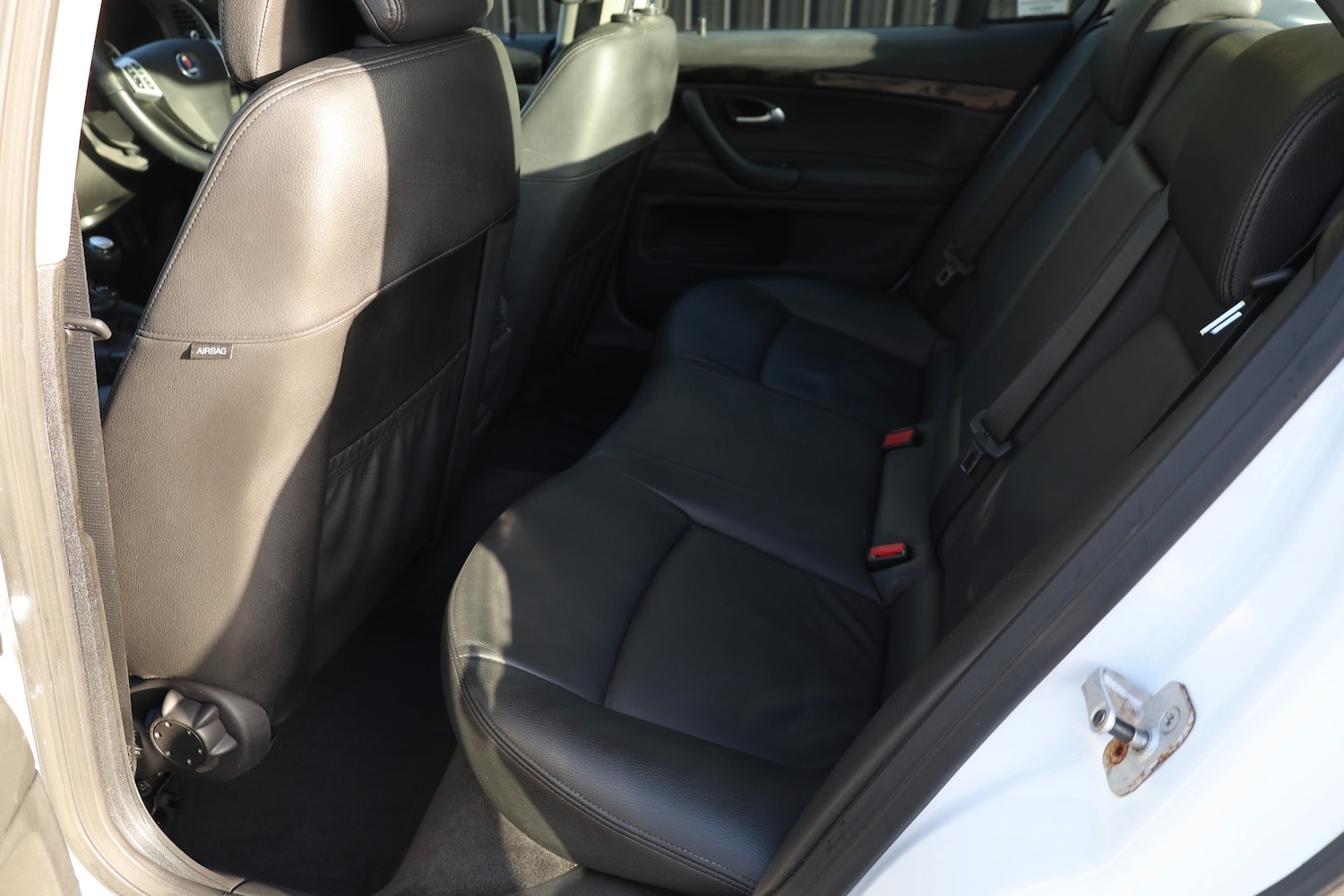 Used Saab 9-3 2010 for sale - 77357592: Photo 14