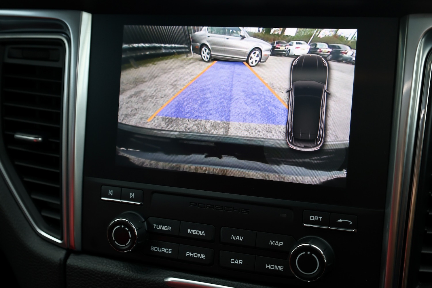 Used Porsche Macan 2017 for sale - 76357186: Photo 21