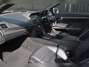 Used Mercedes-Benz E Class 2011 for sale - 78786710: Photo