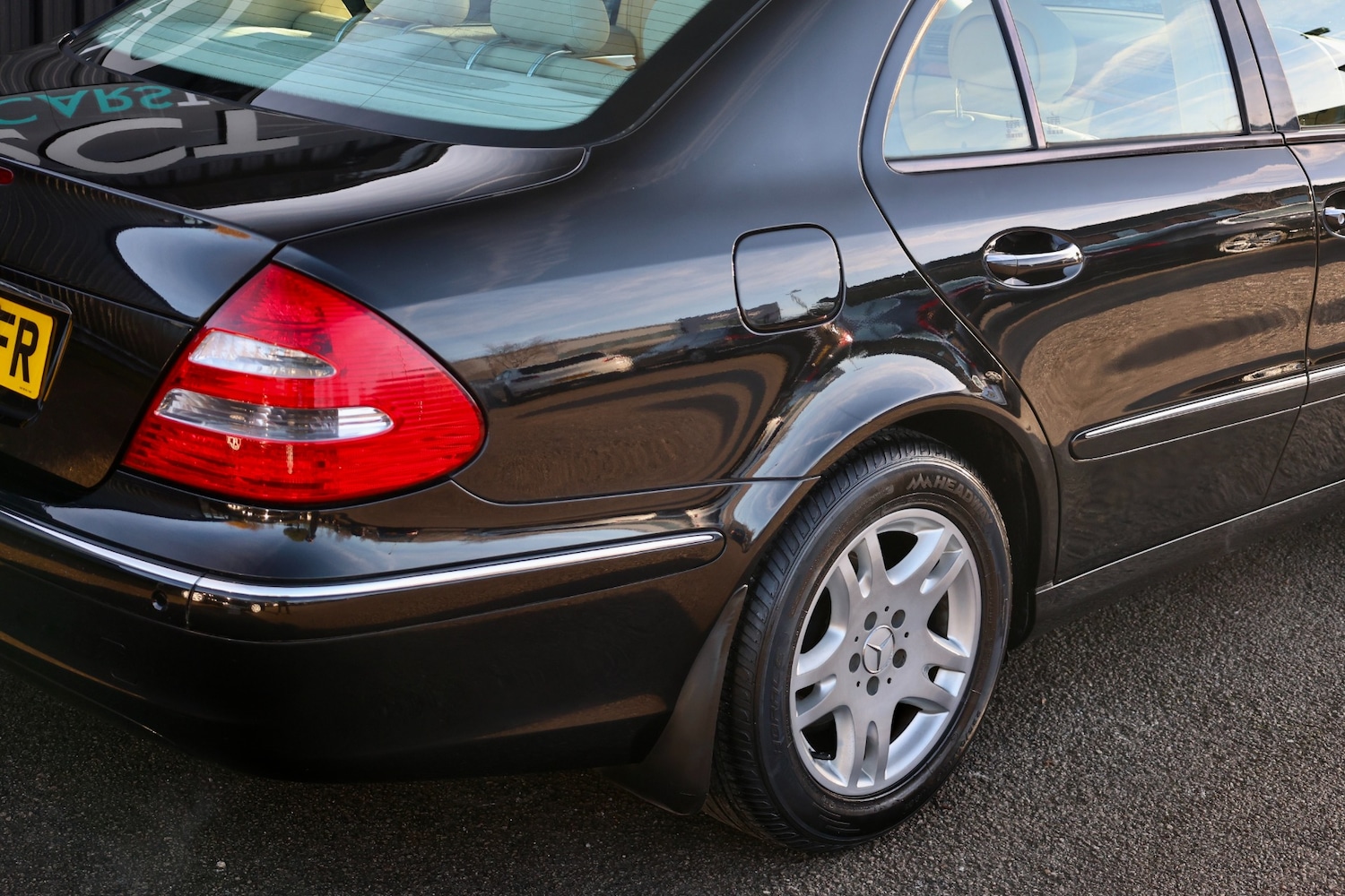 Used Mercedes-Benz E Class 2005 for sale - 76943509: Photo 15