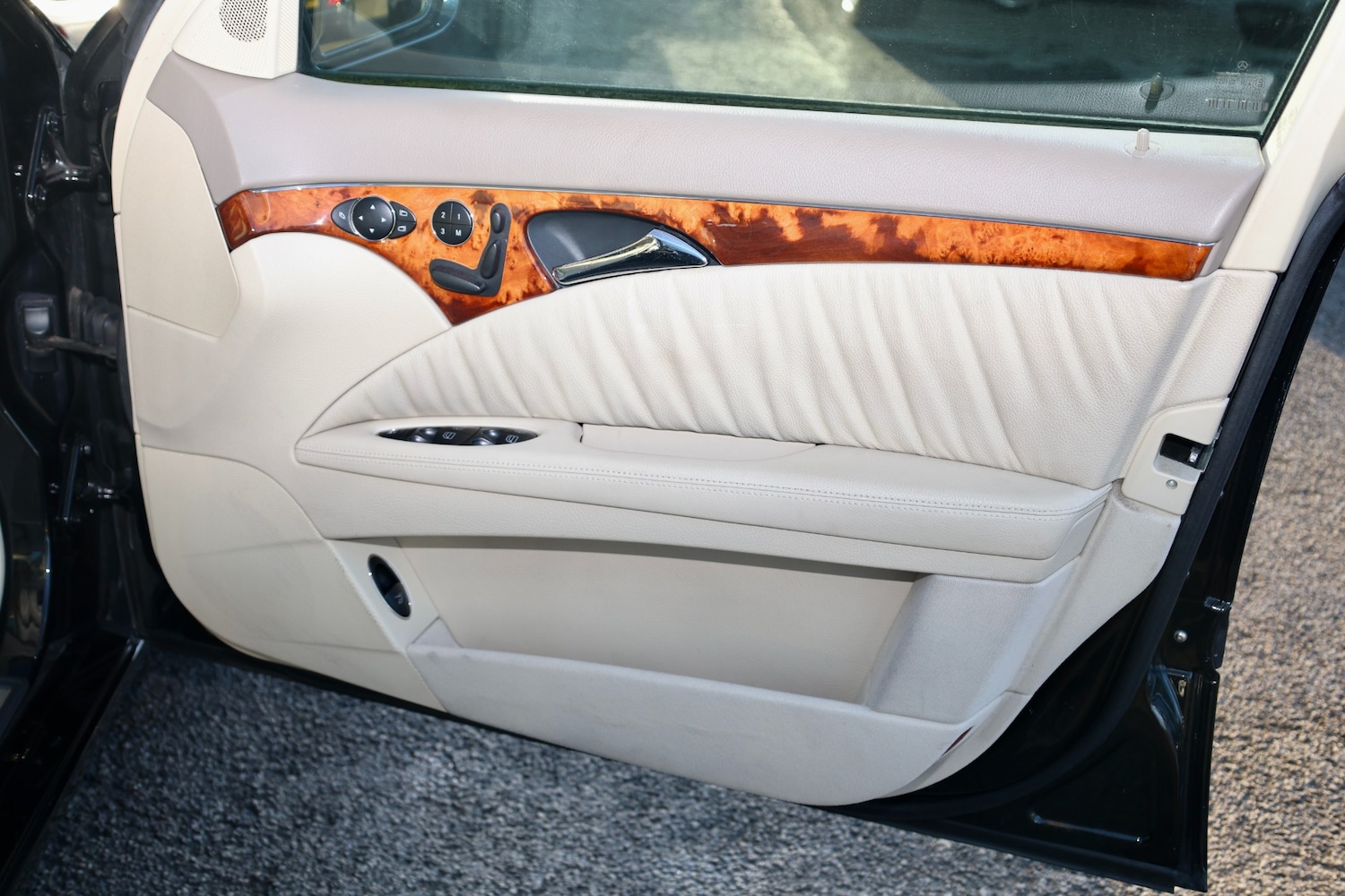 Used Mercedes-Benz E Class 2005 for sale - 76943509: Photo 21