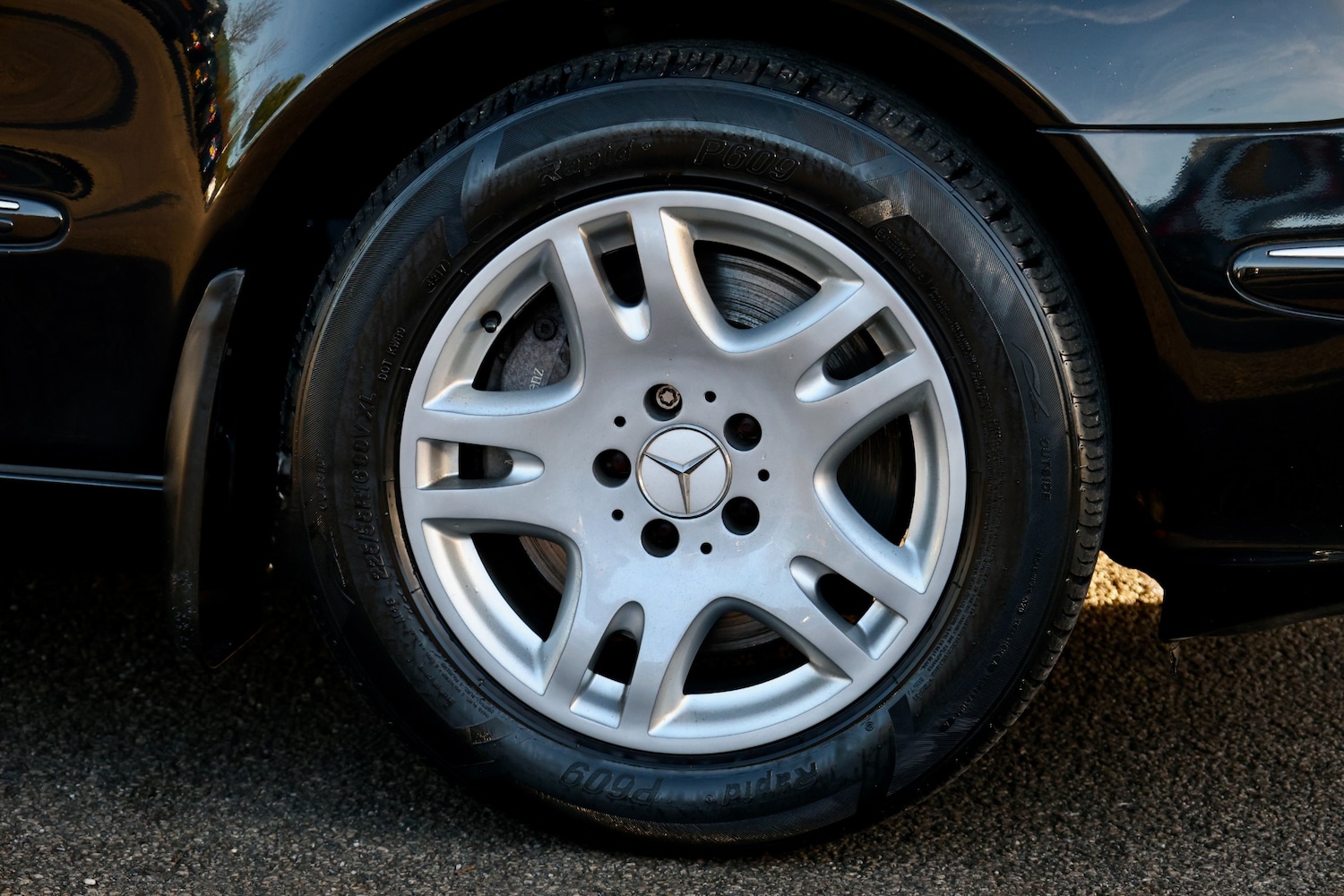 Used Mercedes-Benz E Class 2005 for sale - 76943509: Photo 31