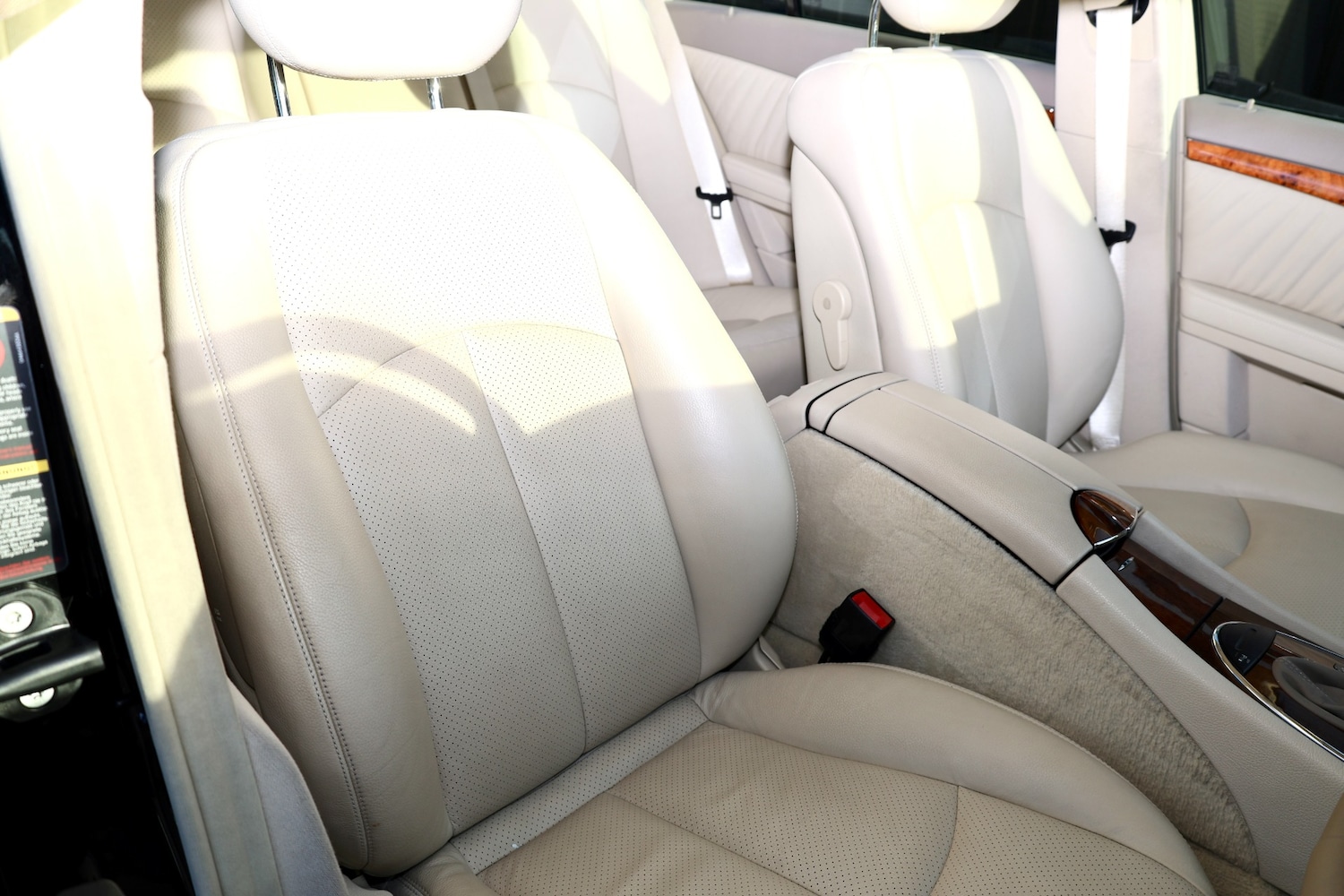 Used Mercedes-Benz E Class 2005 for sale - 76943509: Photo 7