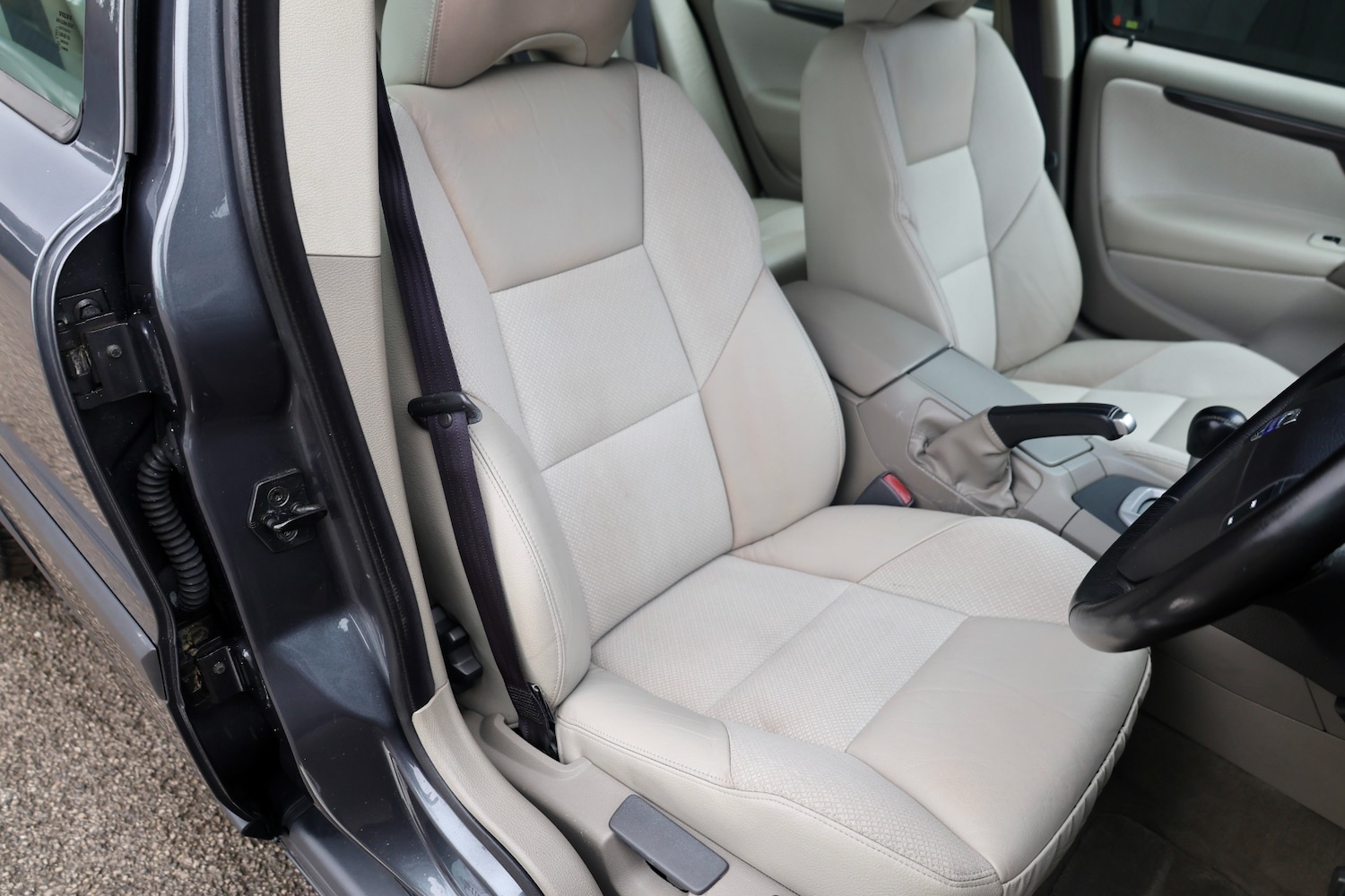 Used Volvo S60 2004 for sale - 77430978: Photo 11