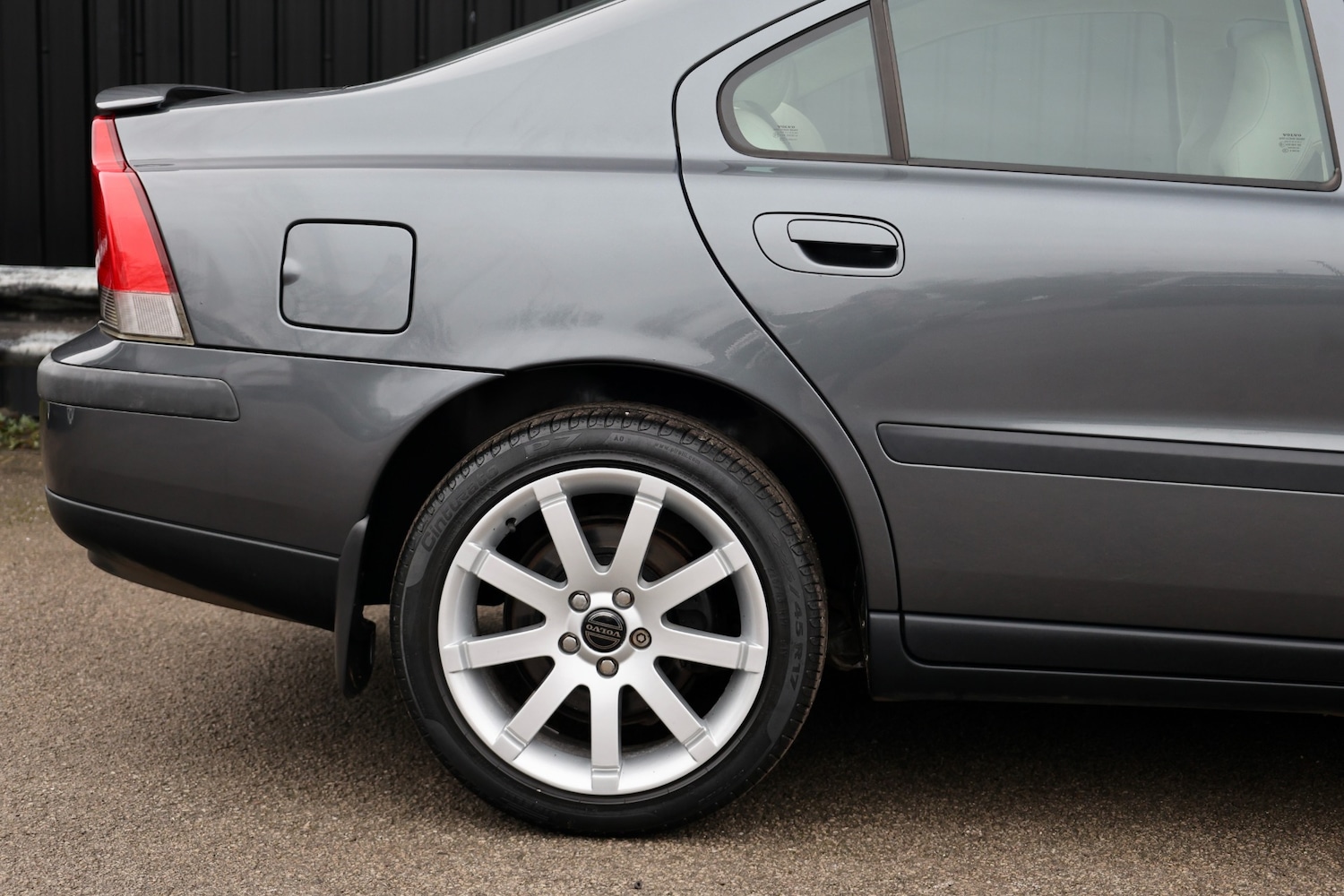 Used Volvo S60 2004 for sale - 77430978: Photo 15