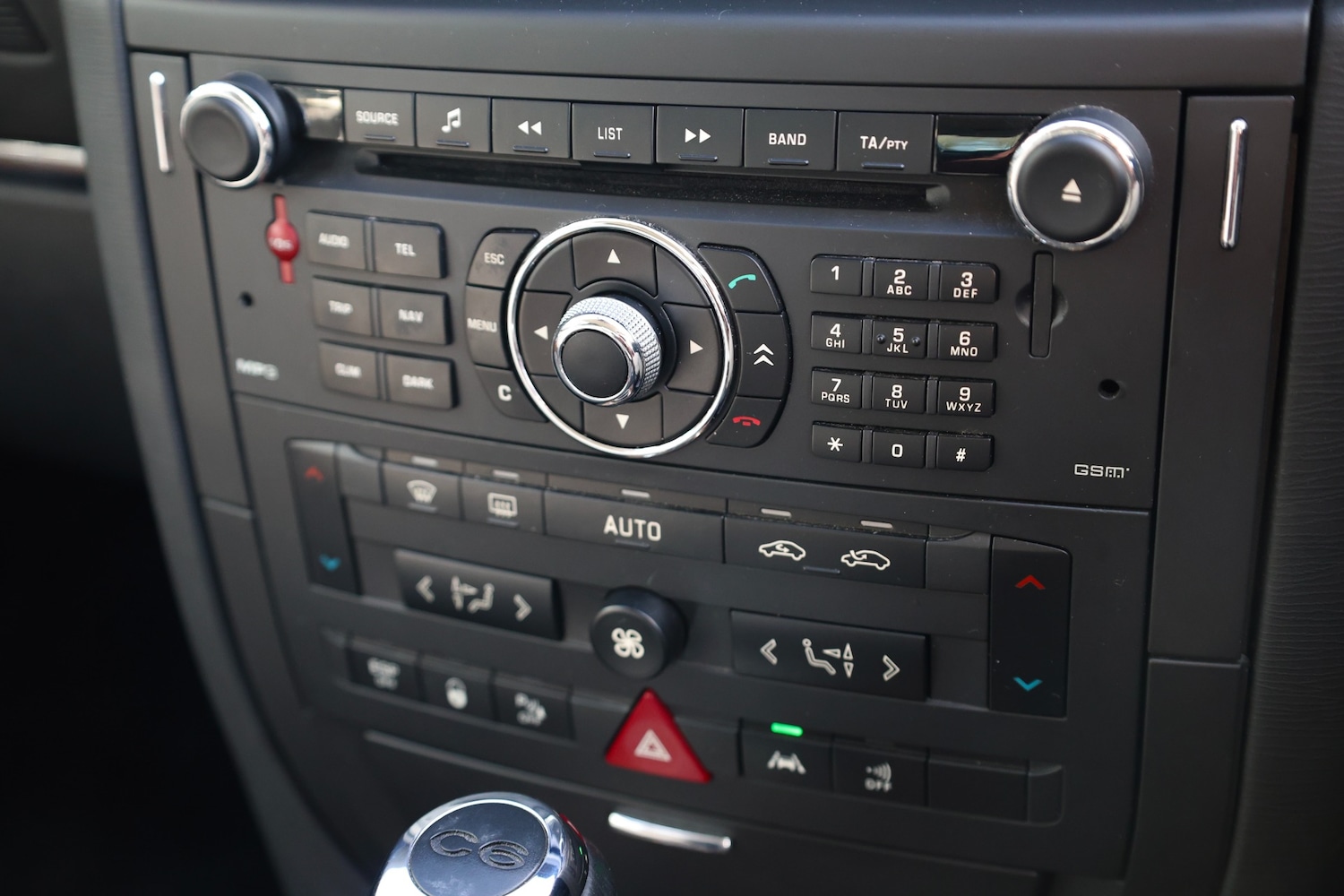 Used Citroen C6 2006 for sale - 78040299: Photo 25