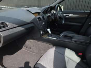 Used Mercedes-Benz C-Class 2010 for sale - 74961426: Photo