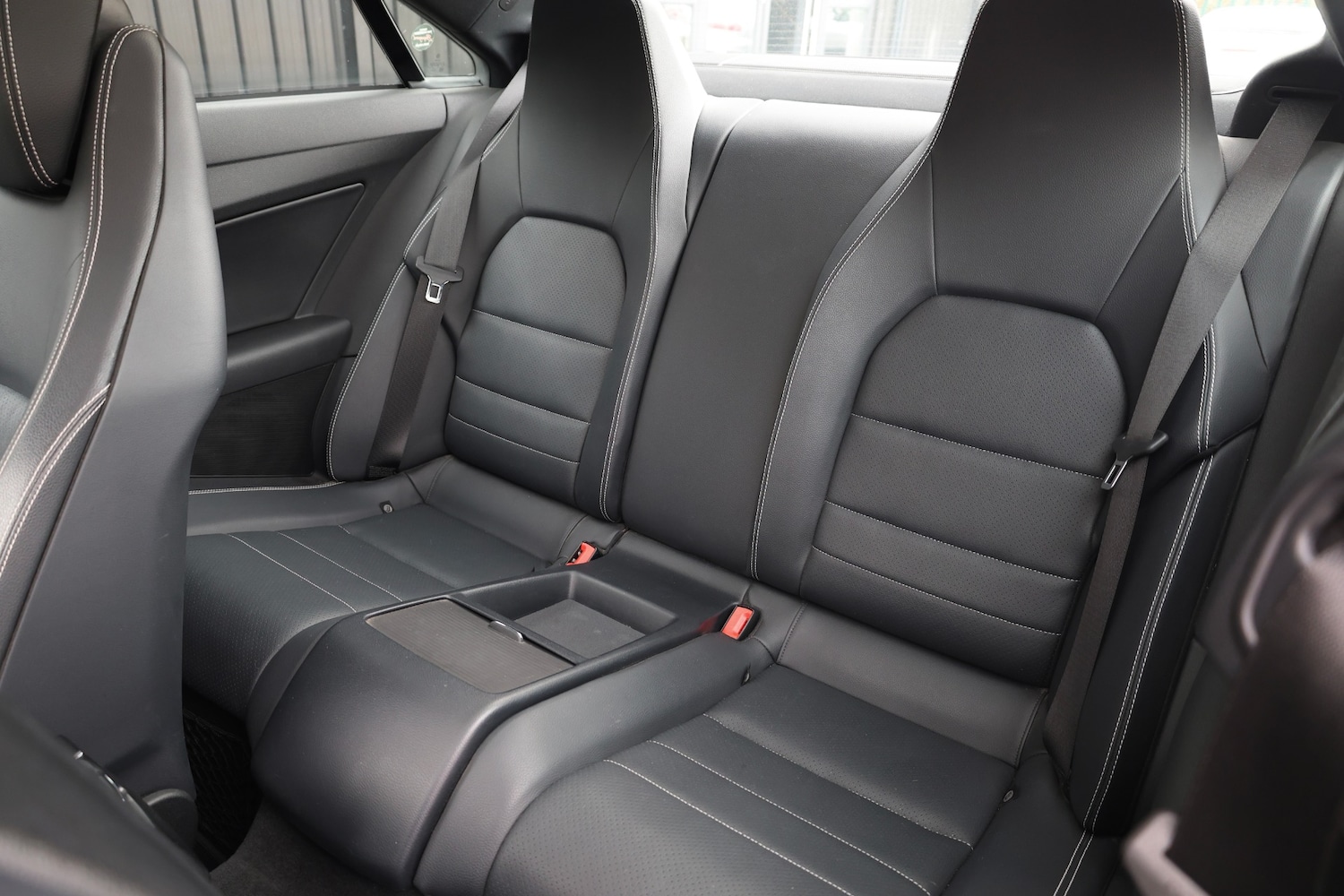 Used Mercedes-Benz E Class 2010 for sale - 76302176: Photo 14