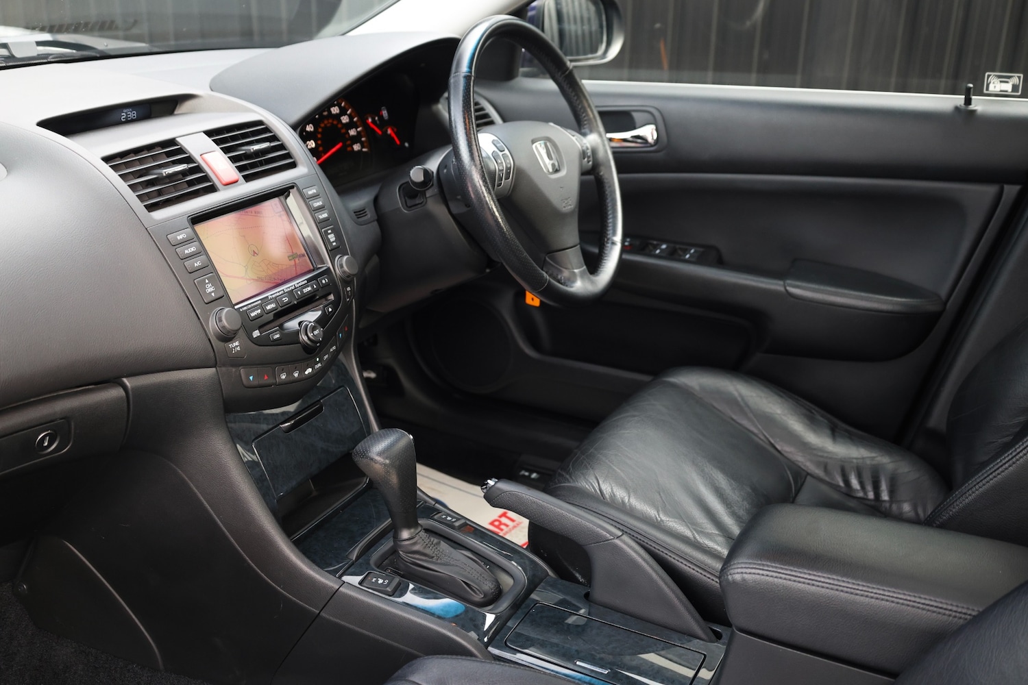 Used Honda Accord 2005 for sale - 76673095: Photo 8