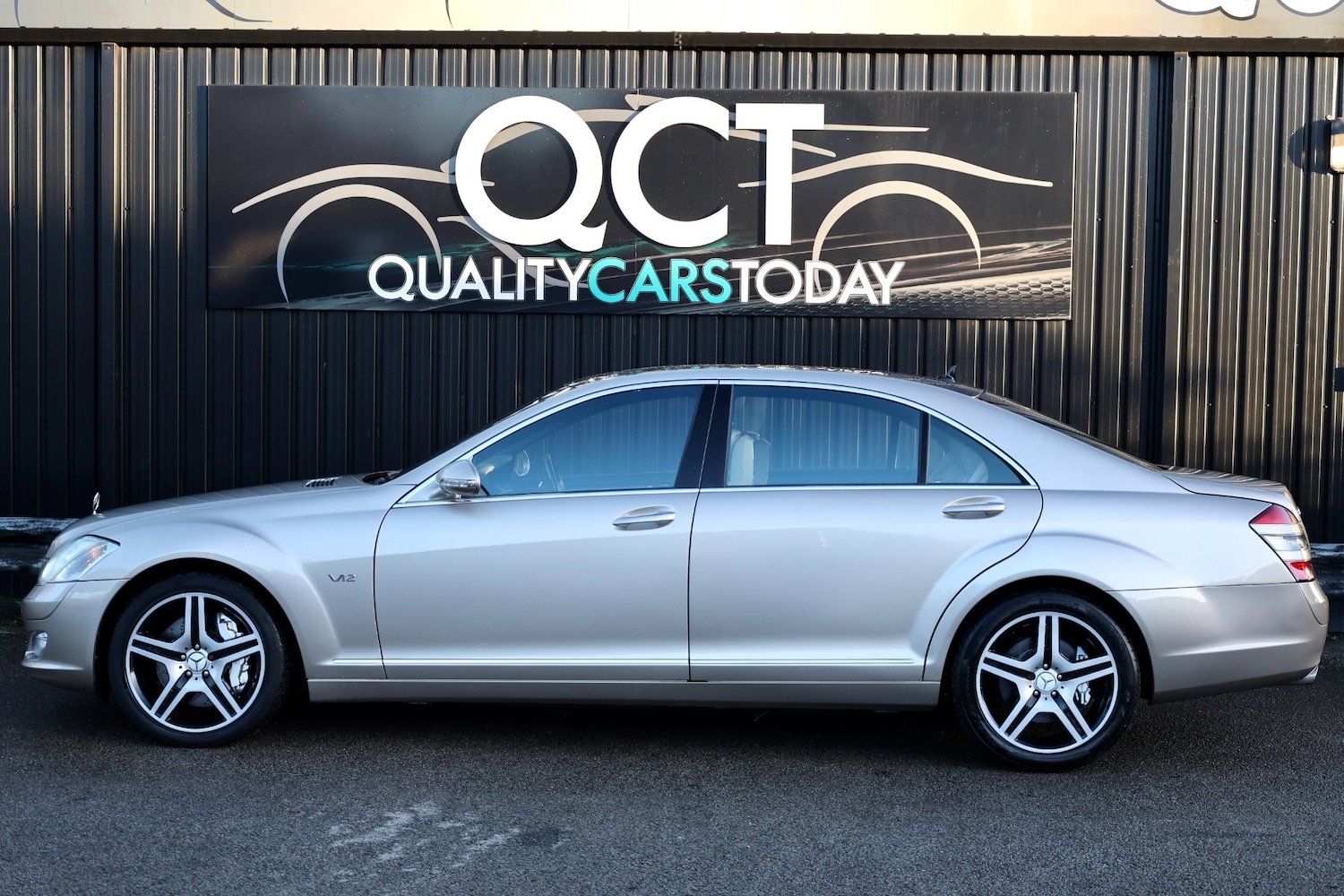 Used Mercedes-Benz S Class 2006 for sale - 76791078: Photo 2