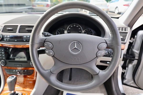 Used Mercedes-Benz E-Class 2006 for sale - 75547866: Photo 16