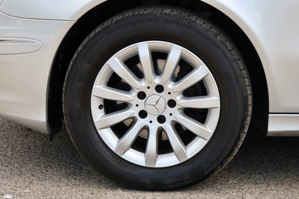 Used Mercedes-Benz E-Class 2006 for sale - 75547866: Photo 40