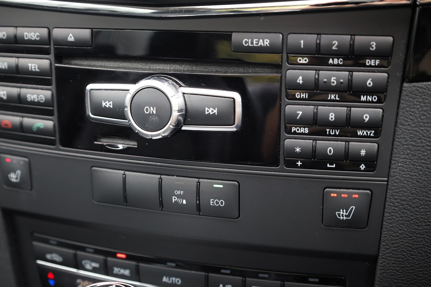 Used Mercedes-Benz E-Class 2012 for sale - 76092923: Photo 15