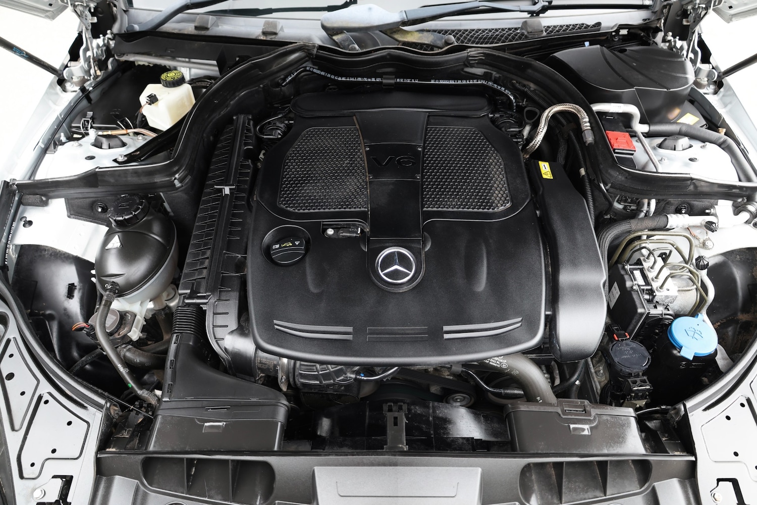 Used Mercedes-Benz E-Class 2012 for sale - 76092923: Photo 37