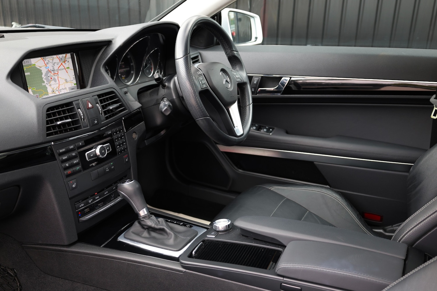 Used Mercedes-Benz E-Class 2012 for sale - 76092923: Photo 9