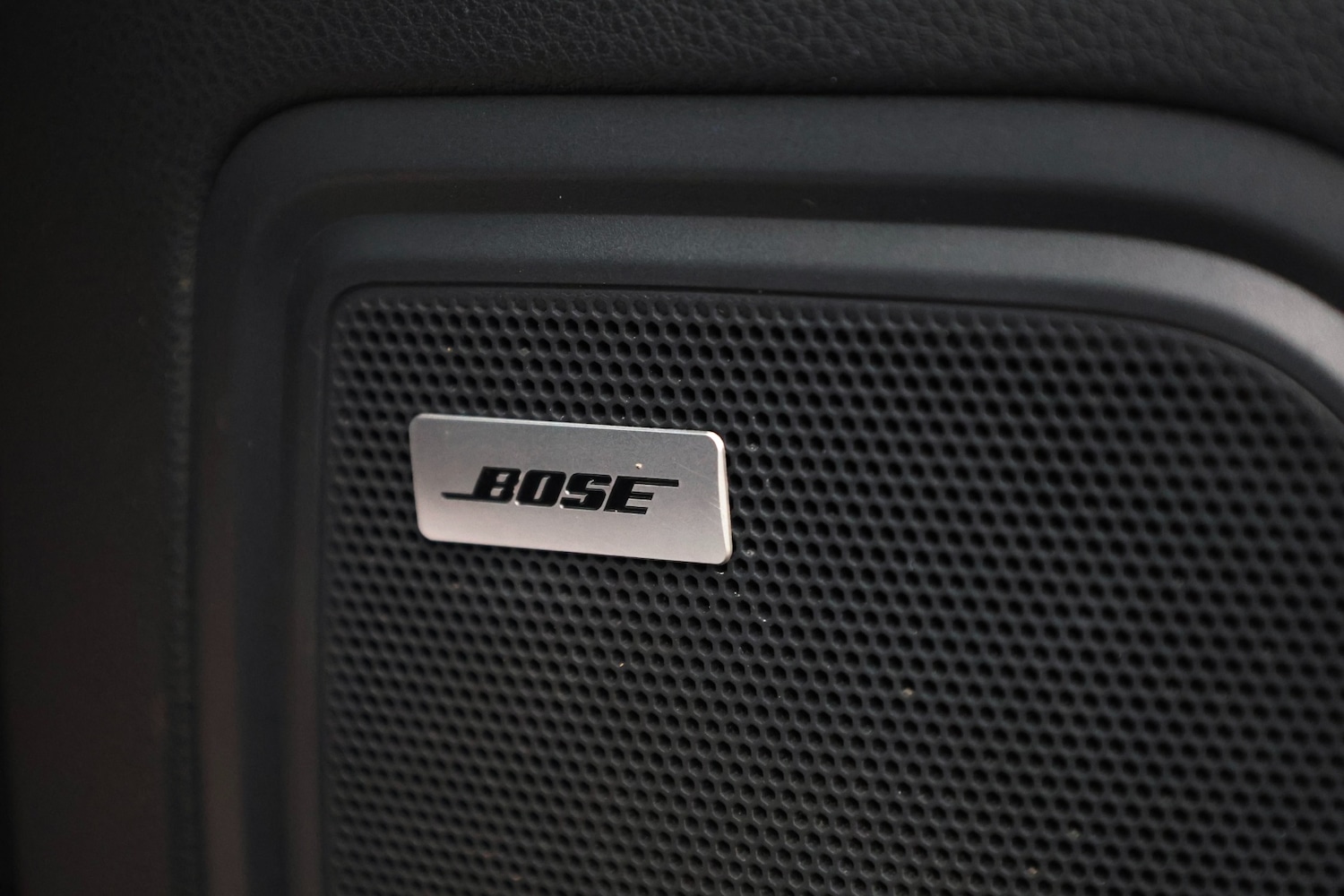 Used Porsche Macan 2021 for sale - 77335698: Photo 14