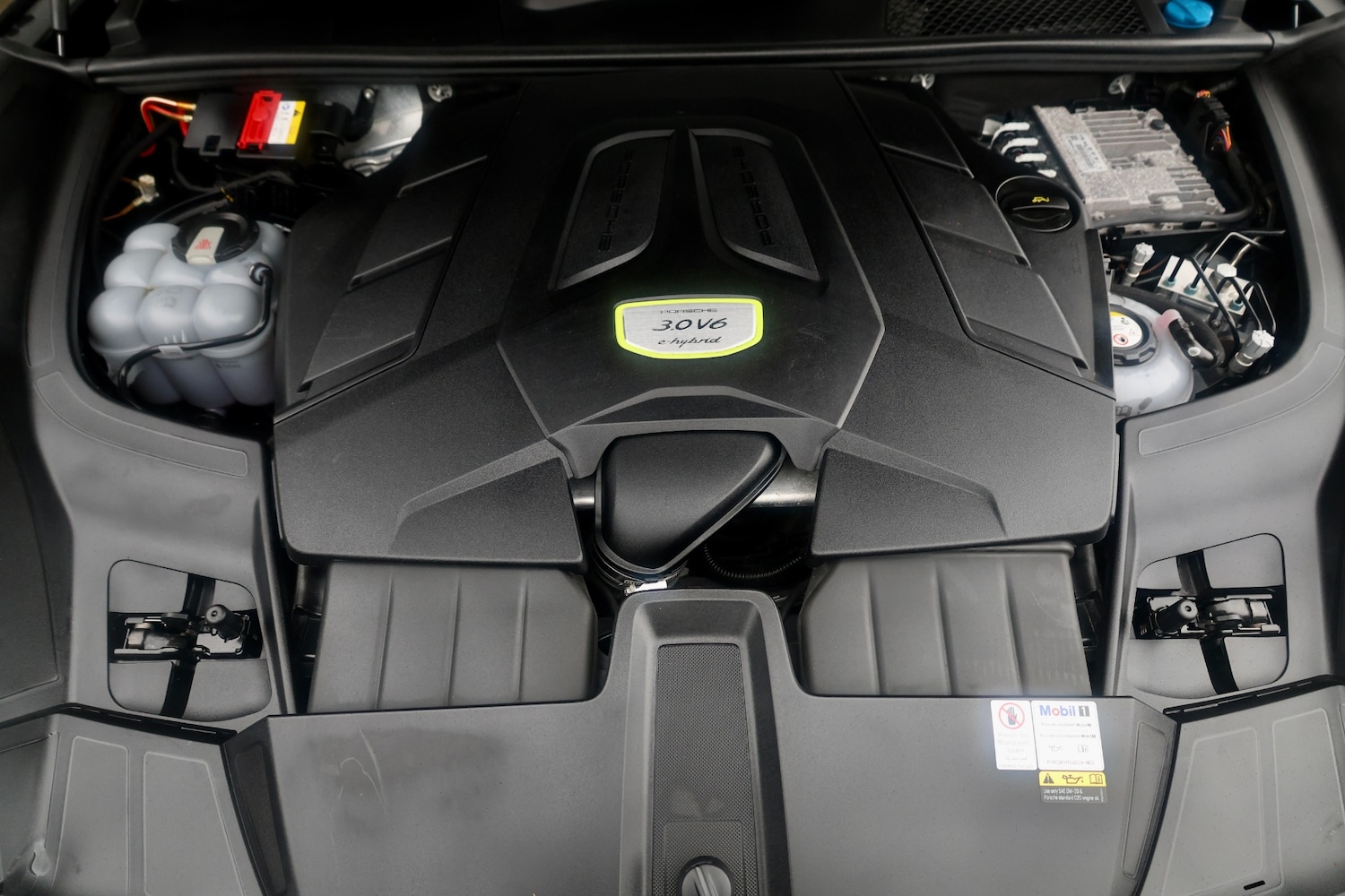 Used Porsche Cayenne 2019 for sale - 77514593: Photo 26