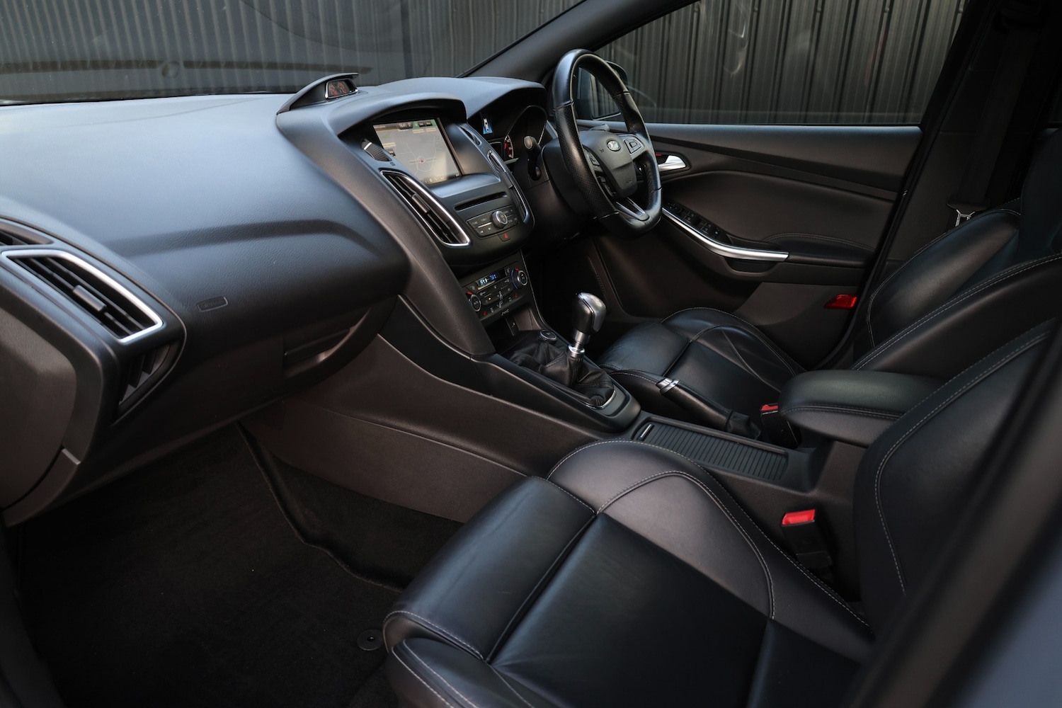 Used Ford Focus 2015 for sale - 77615669: Photo 3