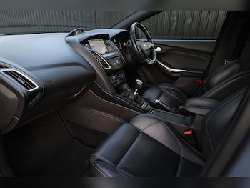 Used Ford Focus 2015 for sale - 77615669: Photo