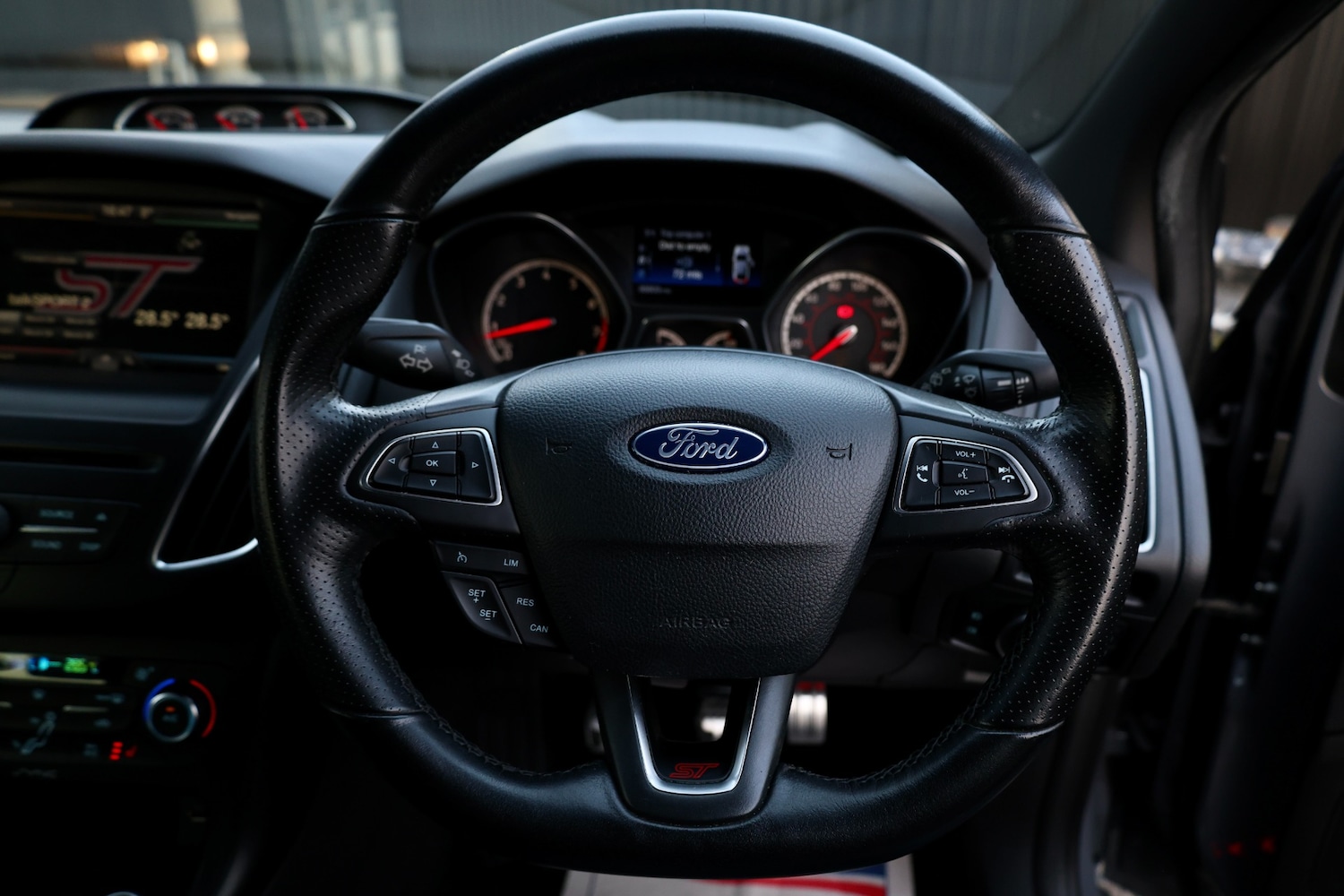 Used Ford Focus 2015 for sale - 77615669: Photo 43