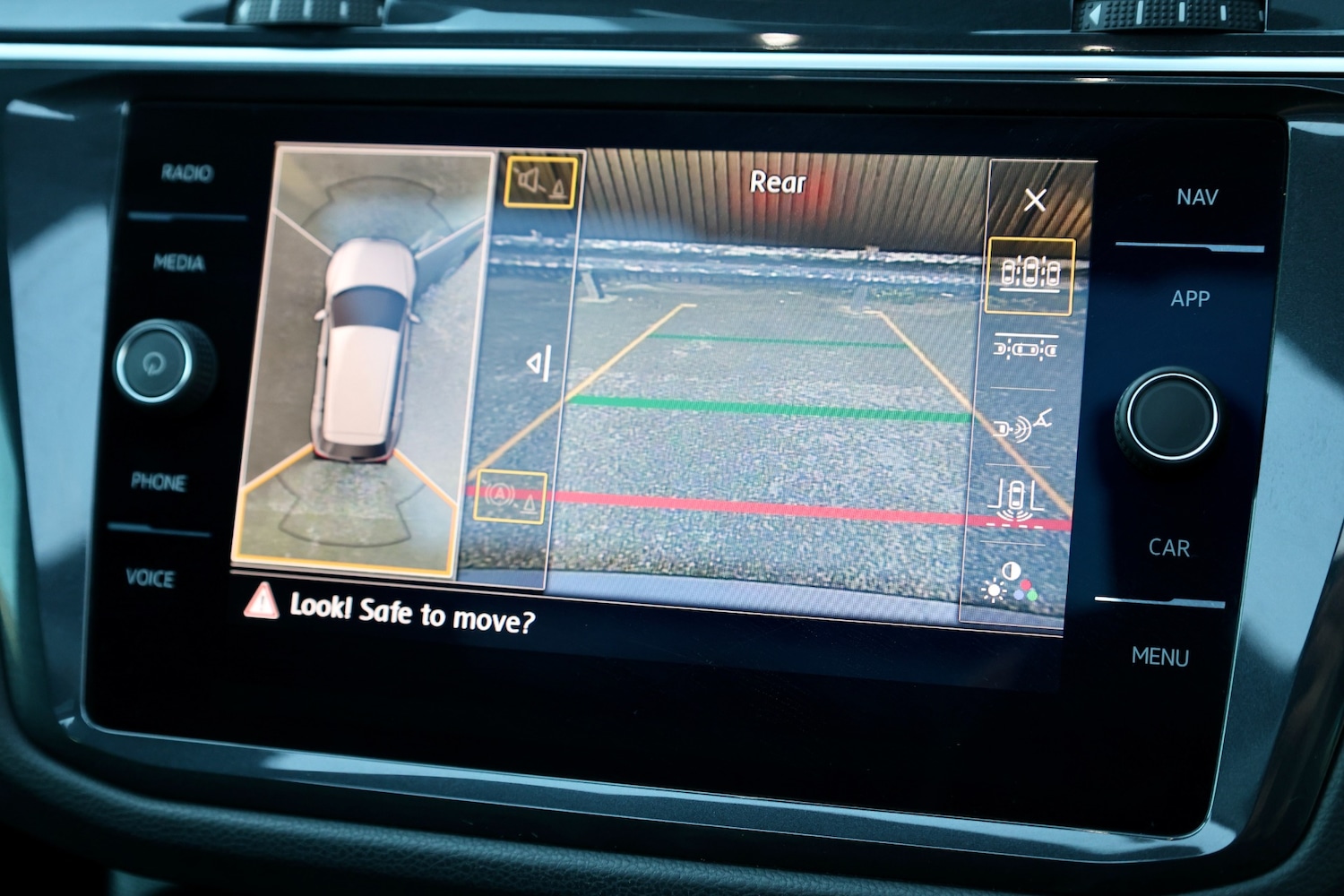 Used Volkswagen Tiguan 2019 for sale - 77577488: Photo 40