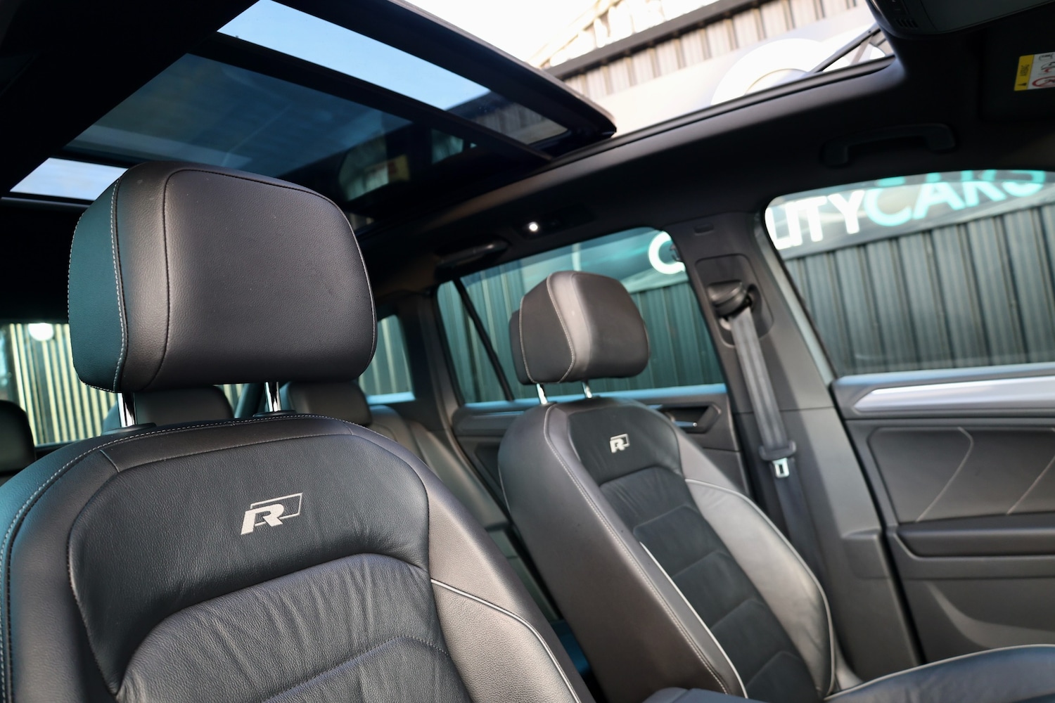 Used Volkswagen Tiguan 2019 for sale - 77577488: Photo 9