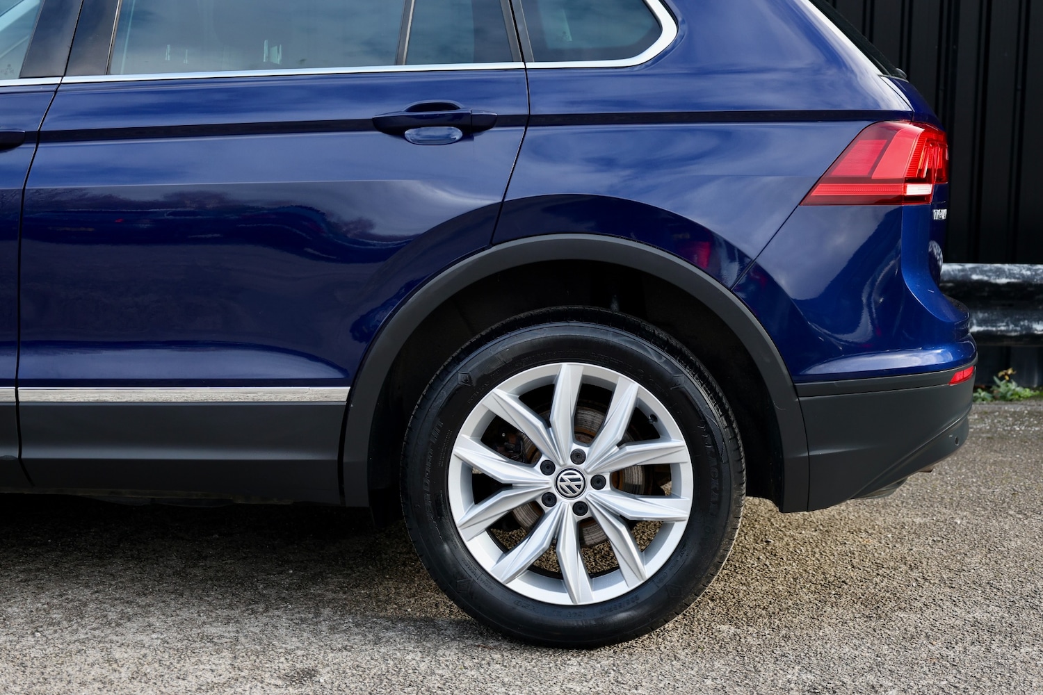 Used Volkswagen Tiguan 2018 for sale - 76762041: Photo 27