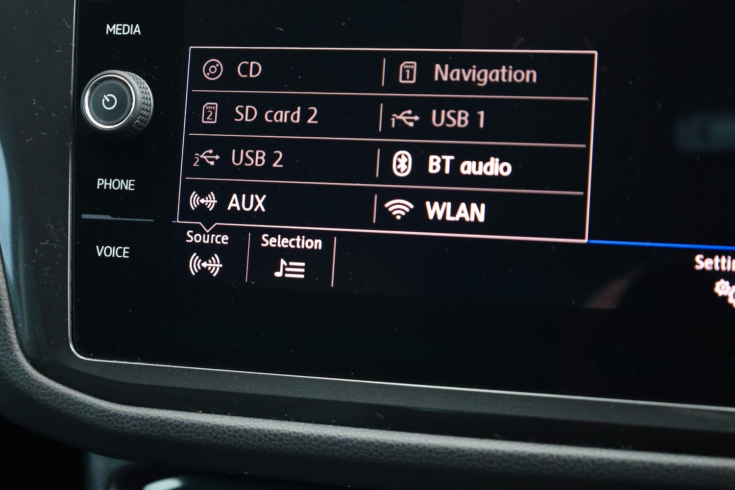 Used Volkswagen Tiguan 2018 for sale - 76762041: Photo 38