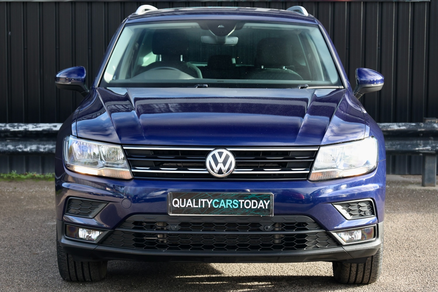Used Volkswagen Tiguan 2018 for sale - 76762041: Photo 4